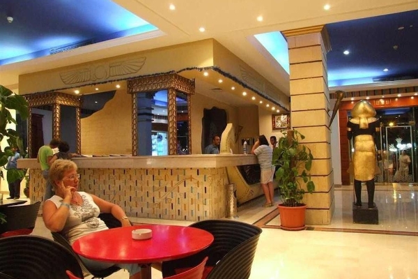 Hotel King Tut Aqua Park Beach Resort (Hurghada)